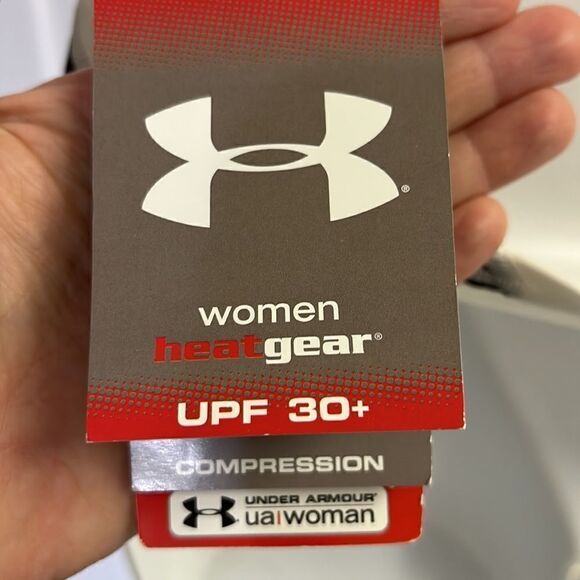 Under Armour Black/Off-White UPF 30 Heat Gear Compression Sleeveless… - Picture 10 of 15